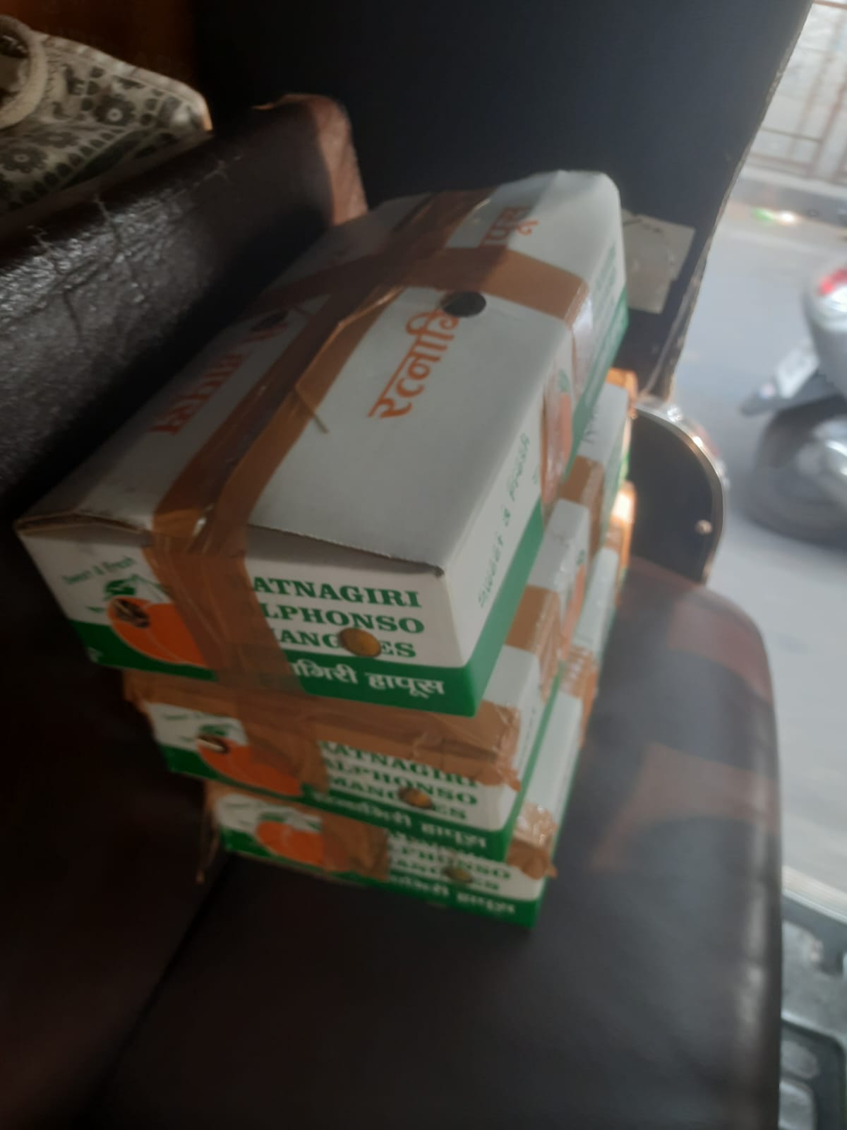BulFresh founder delivering the first mango order at NCL Pune, April 2025